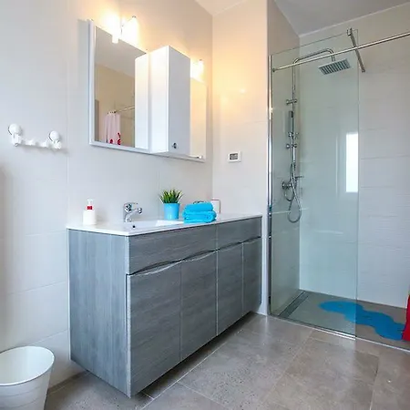 Apartment Elody Vrsar